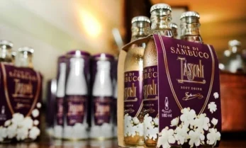 Il Fior di Sambuco Tassoni premiato come prodotto innovativo dell’anno a New York 9 Il Fior di Sambuco Tassoni premiato come prodotto innovativo dell’anno a New York
