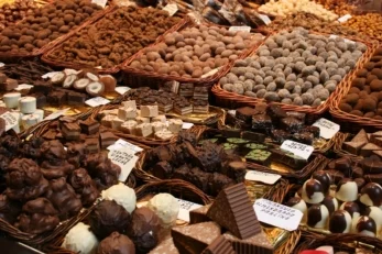Presentata la tavoletta di cioccolato più grande del mondo 7 Presentata la tavoletta di cioccolato più grande del mondo