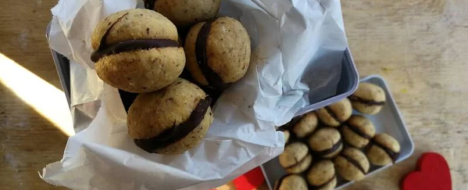 La pasticceria secca piemontese: i baci di dama 2 Baci di dama