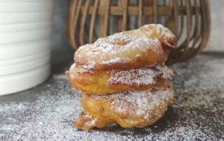 Dal Simposio di Platone alle frittelle di mele, un viaggio nel tempo tutto da mordere 1 Dal Simposio di Platone alle frittelle di mele, un viaggio nel tempo tutto da mordere