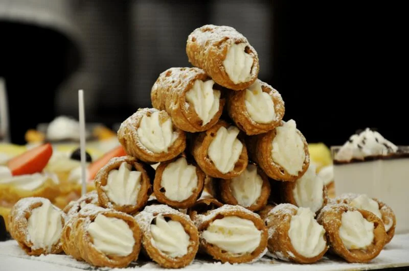 cannolo siciliano