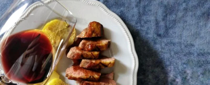Anatra glassata all’aceto balsamico e miele: la ricetta gourmet alla portata di tutti! 7 anatra glassata aceto balsamico miele ricetta gourmet