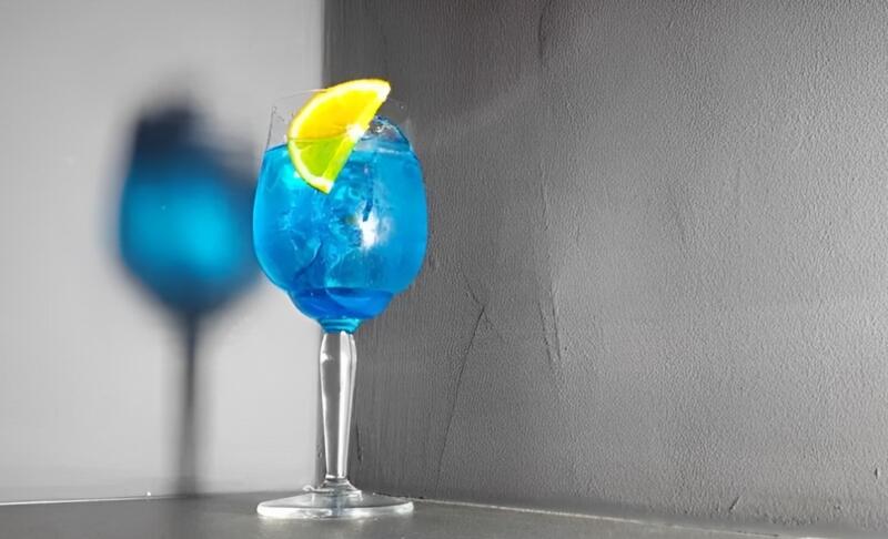 Blue Spritz - © Apetimemagazine.com