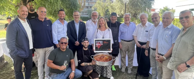 Terminata la ventiduesima edizione del FuoriBrodetto di Fano: al Caffè del Porto l'ambito premio 5 Terminata la ventiduesima edizione del FuoriBrodetto di Fano: al Caffè del Porto l'ambito premio.
